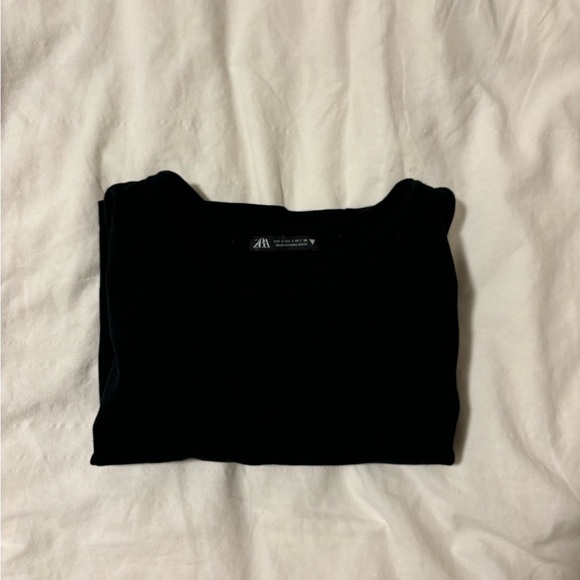 ZARA black cropped tee - Picture 4 of 4